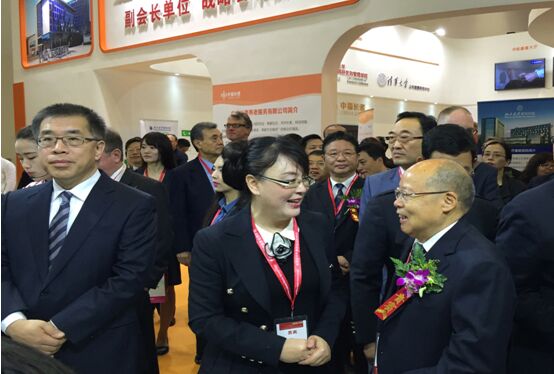 中福集团董事长_东福集团董事长照片(2)